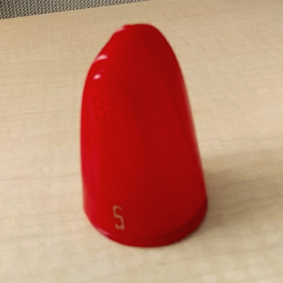 Vintage Red Plastic Salt & Pepper Shaker - Picture 1 of 7